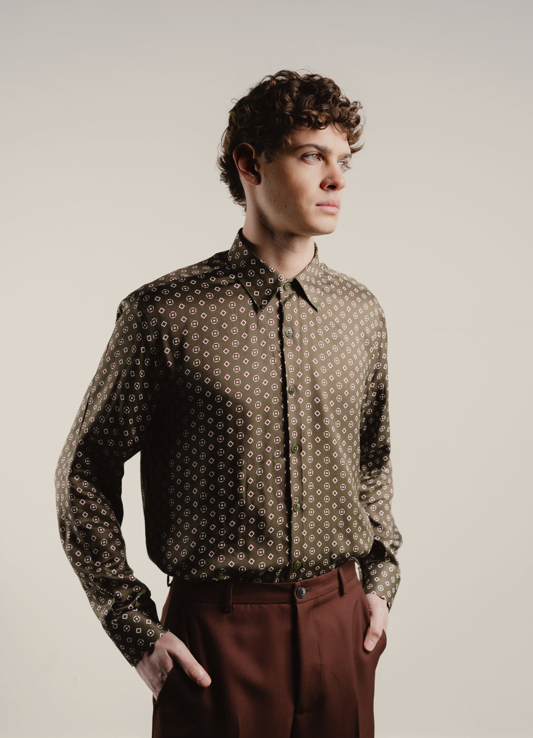 Camicia Jil+ a microfantasia su base verde militare in viscosa